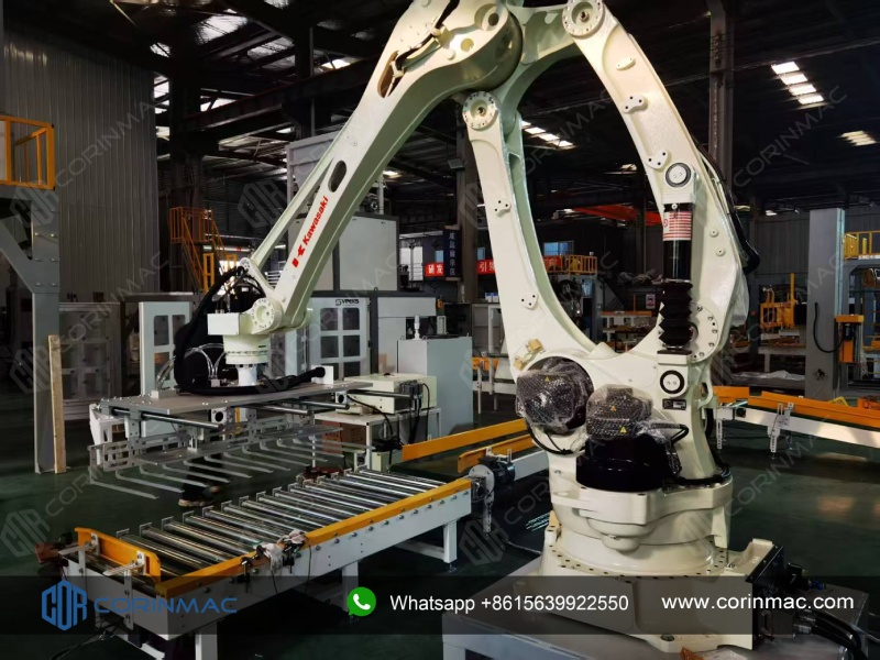 Automatic robot and stacker